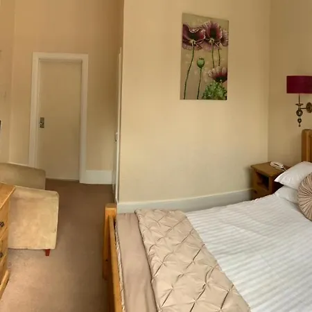 Kır Evi Broughton Craggs *