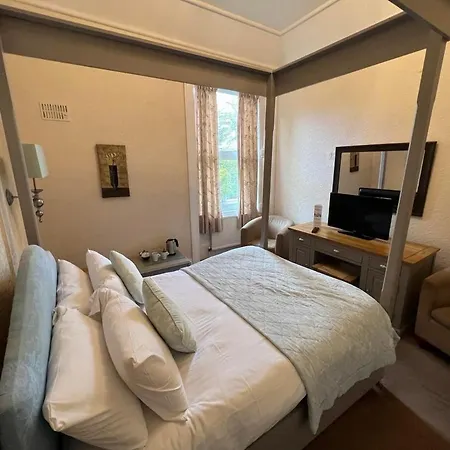 Broughton Craggs Country house *