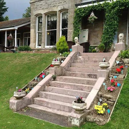 Broughton Craggs Country house