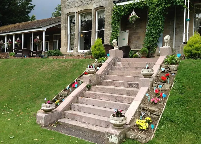 Broughton Craggs Country house